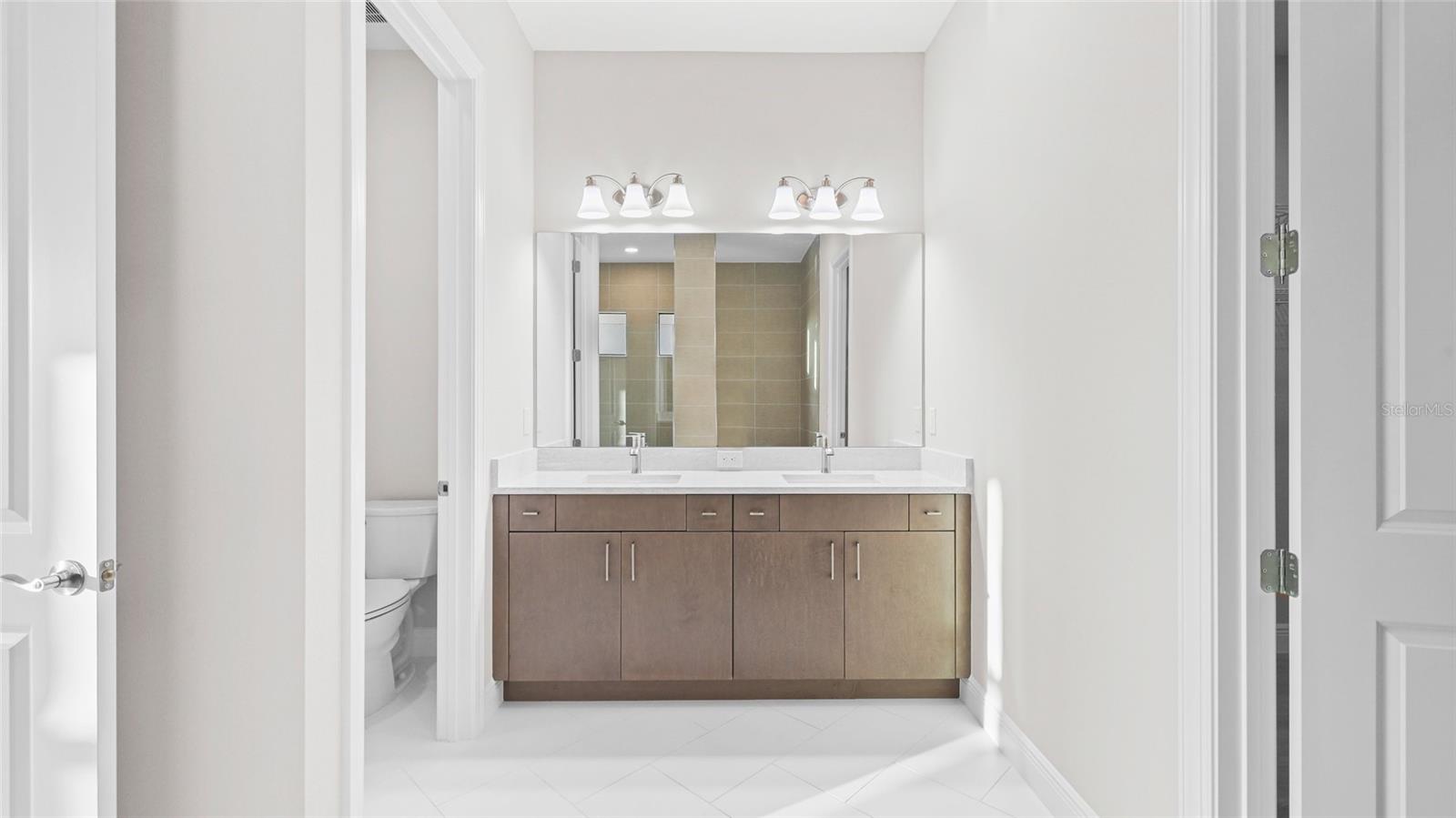 Image 18 of 40 For 4924 Edisto Court