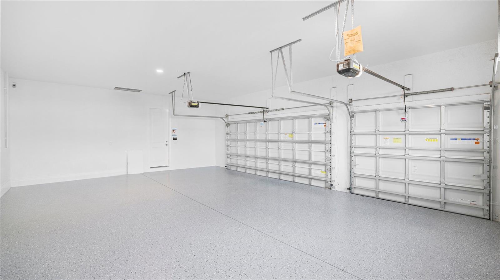 Image 32 of 40 For 4924 Edisto Court