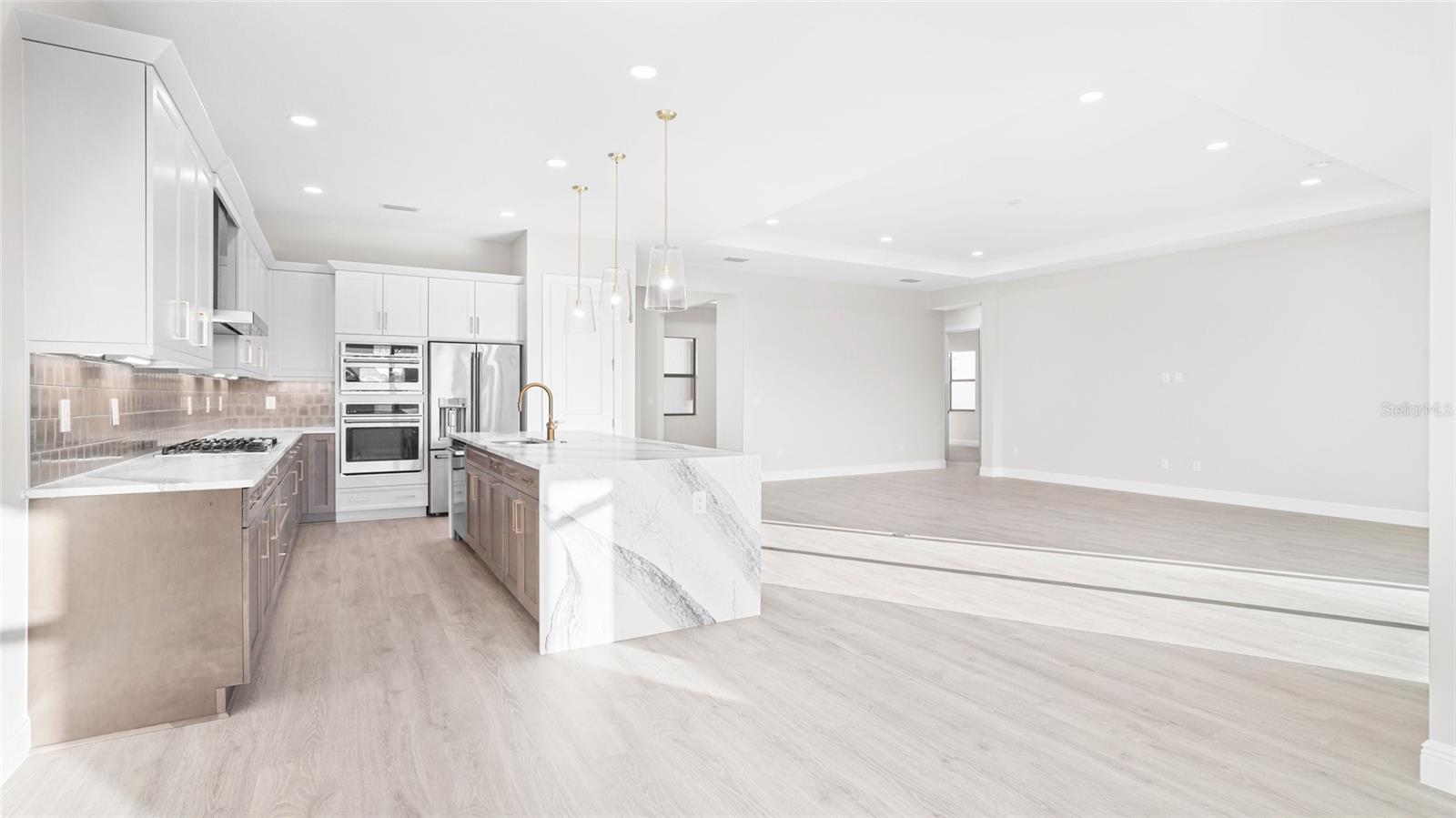 Image 7 of 40 For 4924 Edisto Court