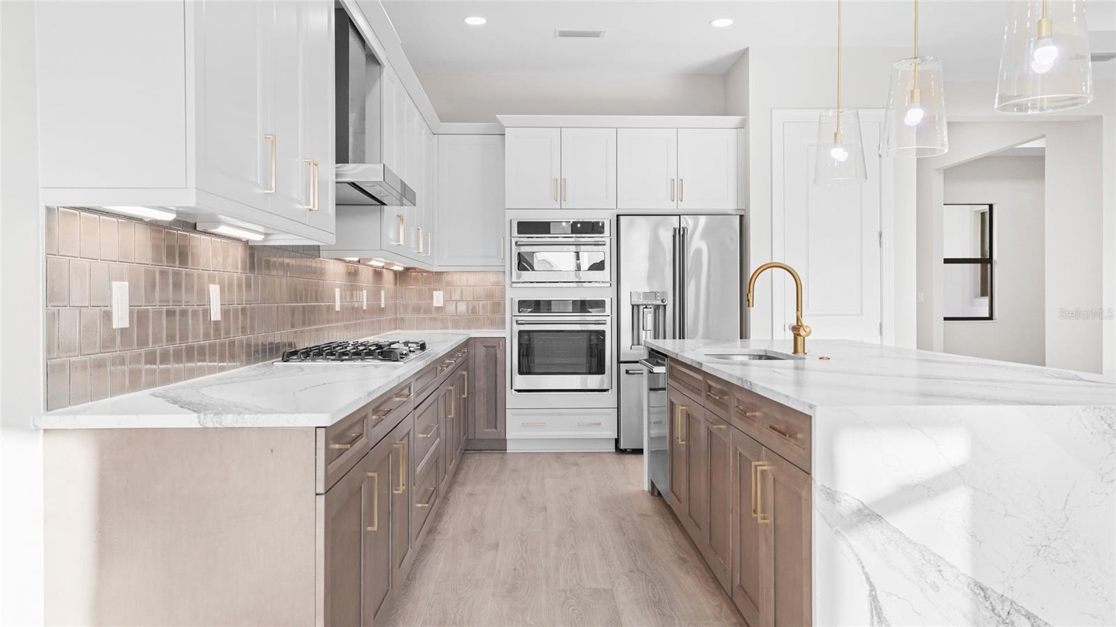 Image 8 of 40 For 4924 Edisto Court