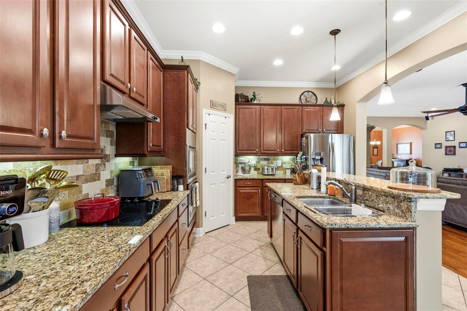 Image 22 of 100 For 8743 New Alexandria Loop