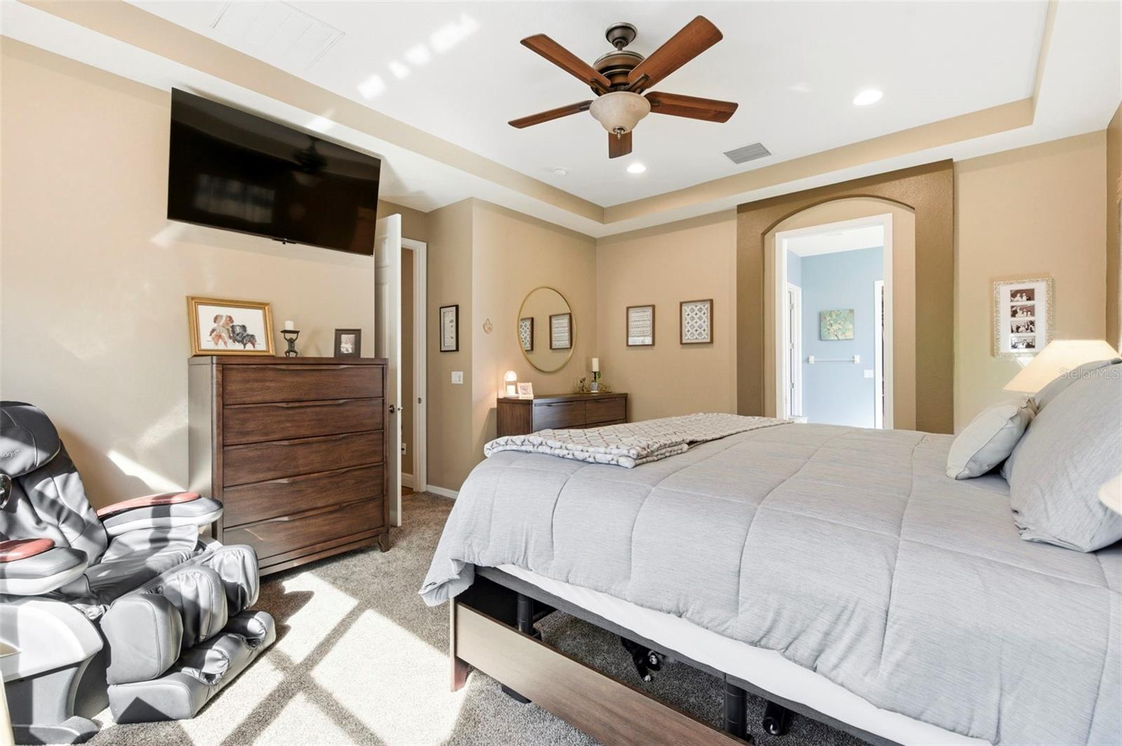 Image 35 of 100 For 8743 New Alexandria Loop