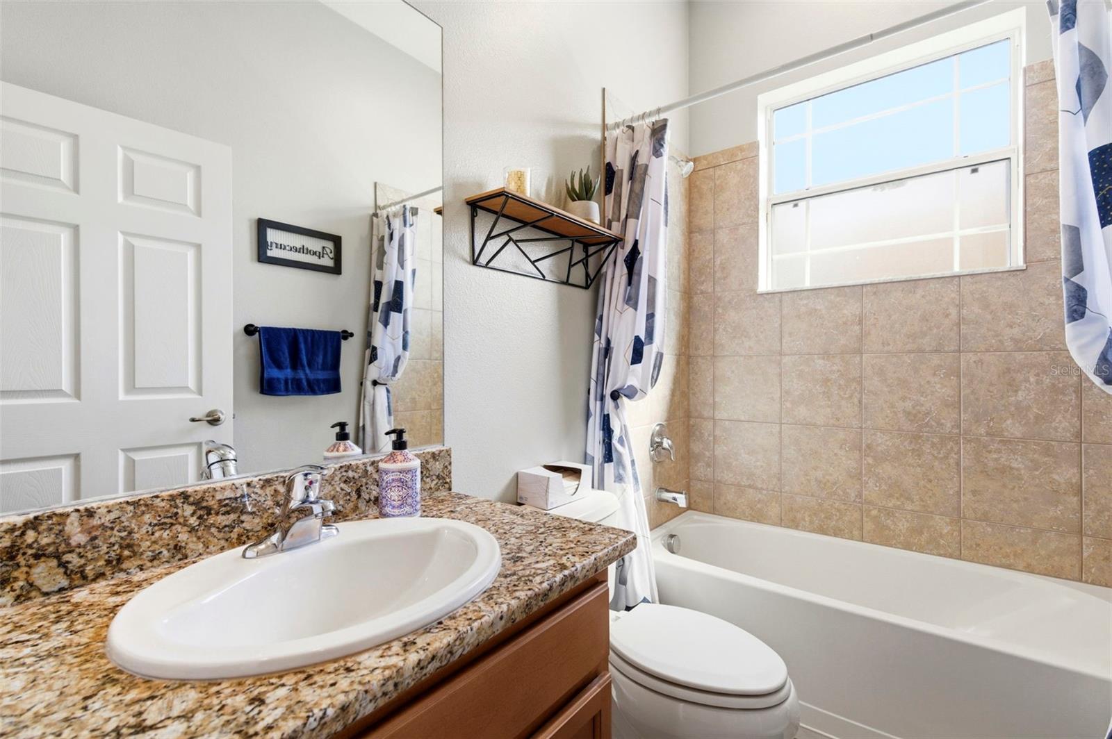 Image 44 of 100 For 8743 New Alexandria Loop