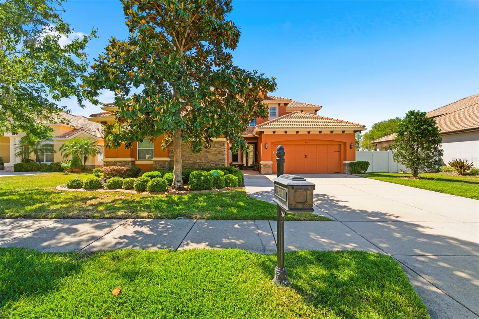 Image 5 of 100 For 8743 New Alexandria Loop