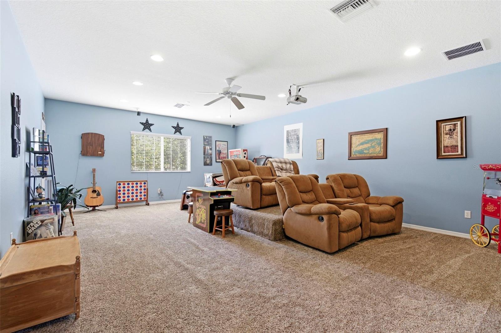 Image 50 of 100 For 8743 New Alexandria Loop