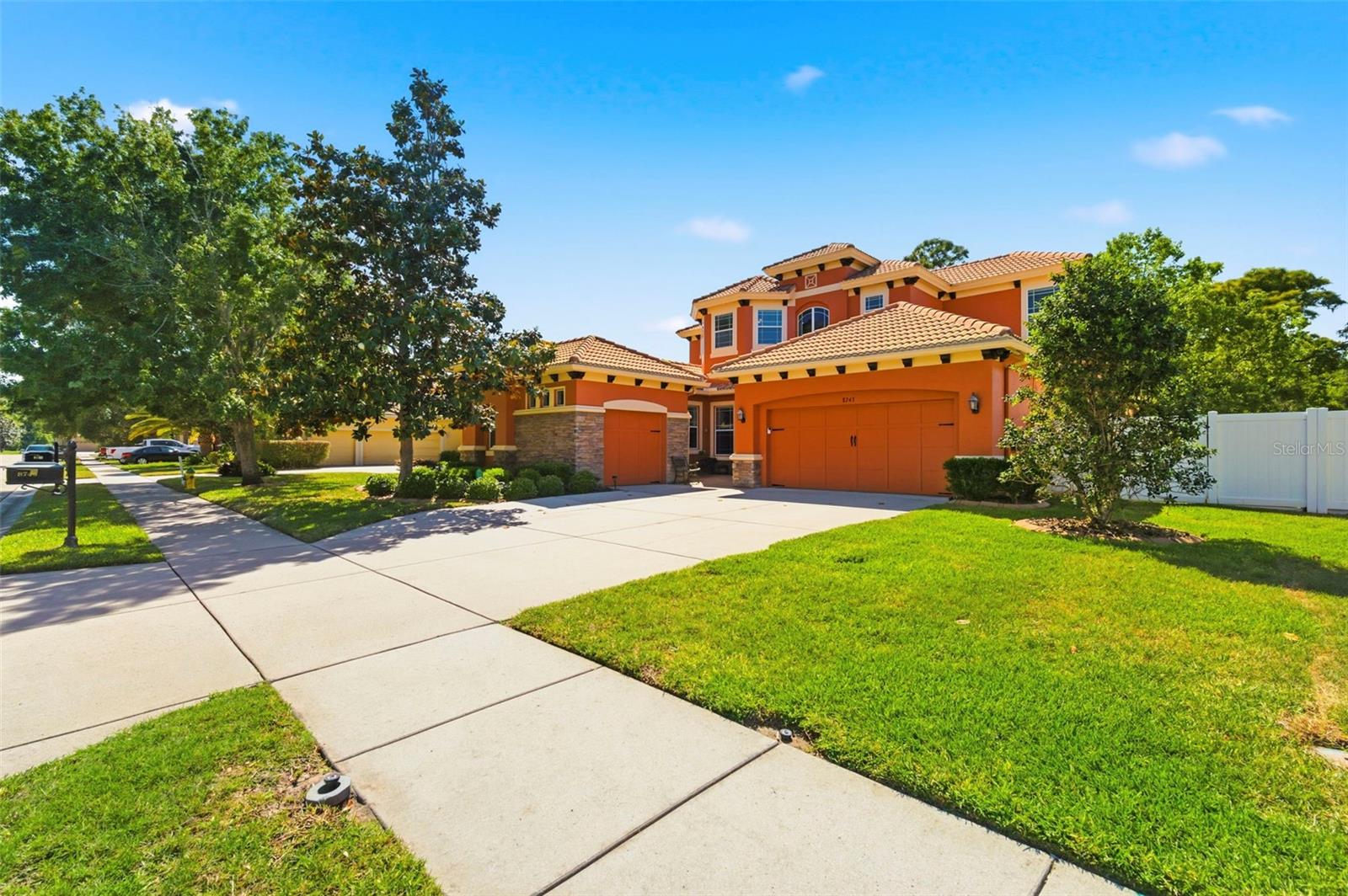 Image 6 of 100 For 8743 New Alexandria Loop