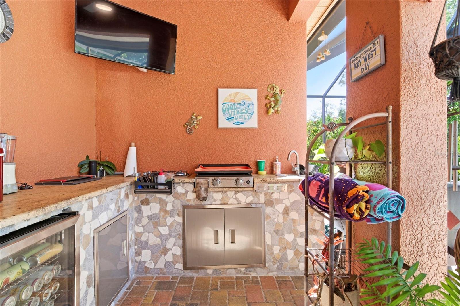 Image 68 of 100 For 8743 New Alexandria Loop