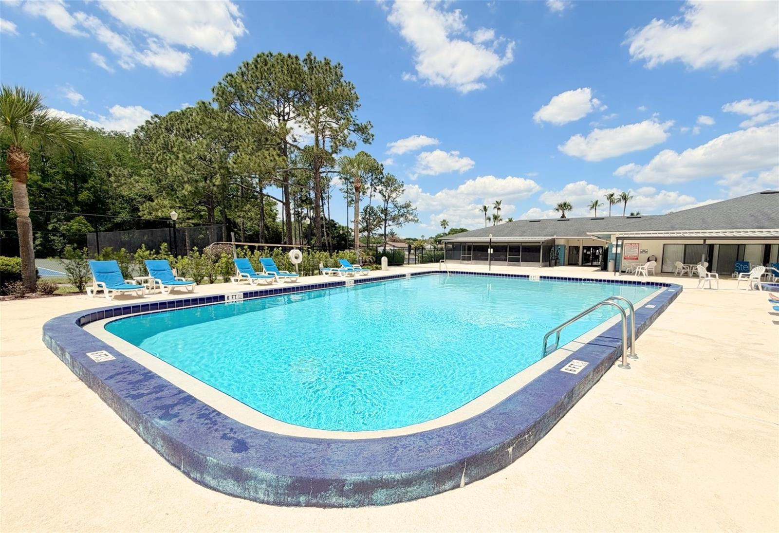 Image 17 of 20 For 10537 Linger Ln