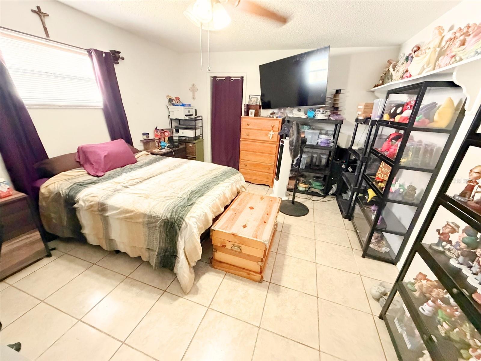 Image 8 of 20 For 10537 Linger Ln