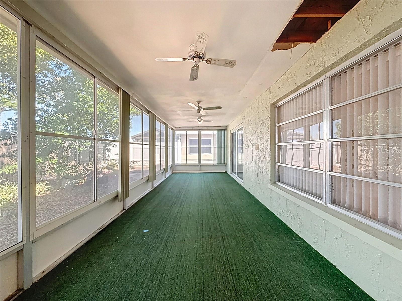 Image 27 of 35 For 9811 Woodstock Lane