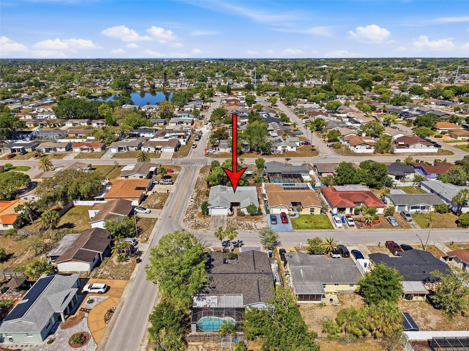 Image 31 of 35 For 9811 Woodstock Lane