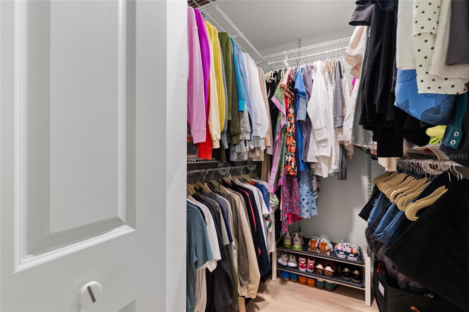 Image 20 of 34 For 3262 Glenridge Drive