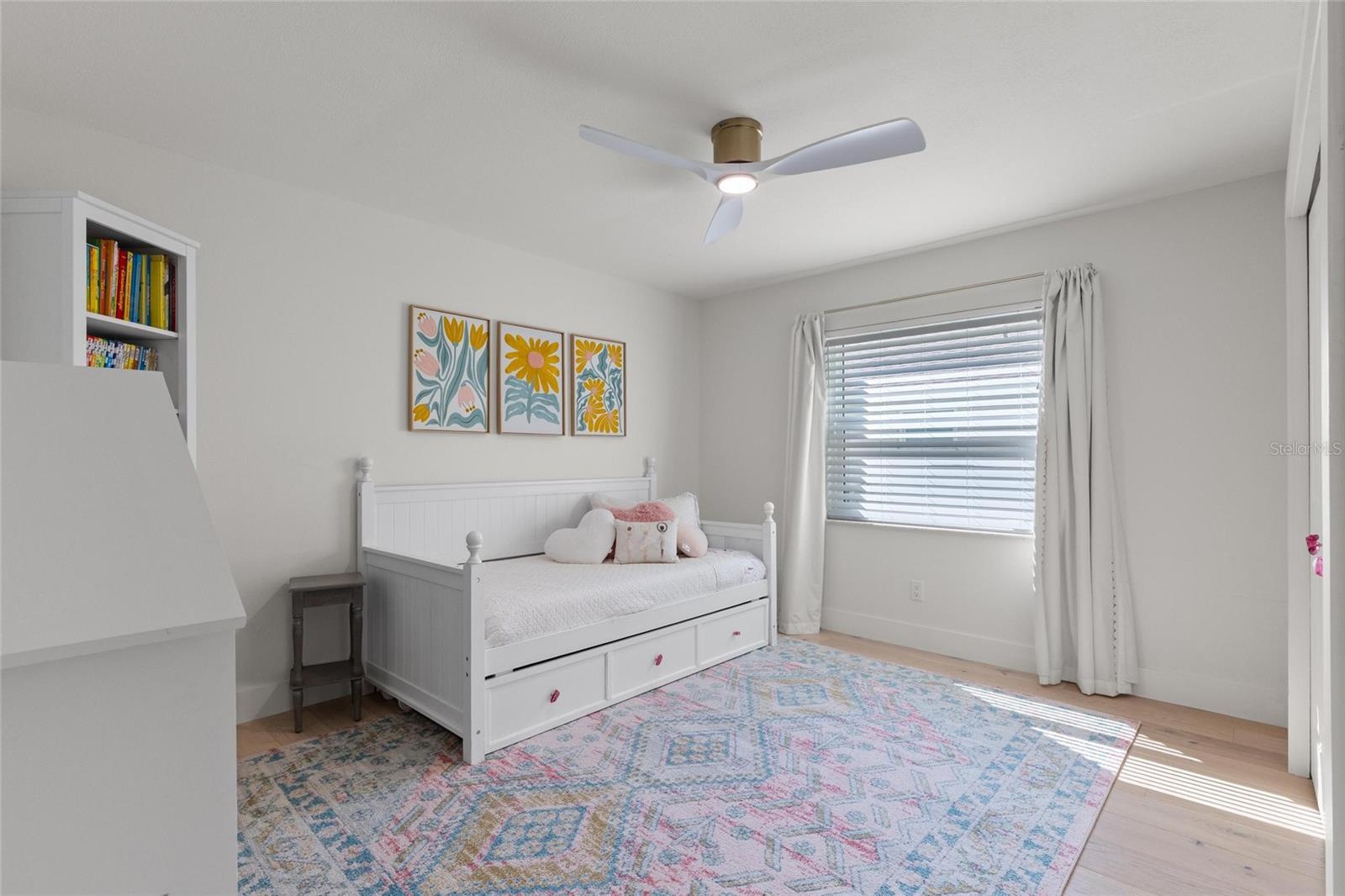 Image 23 of 34 For 3262 Glenridge Drive