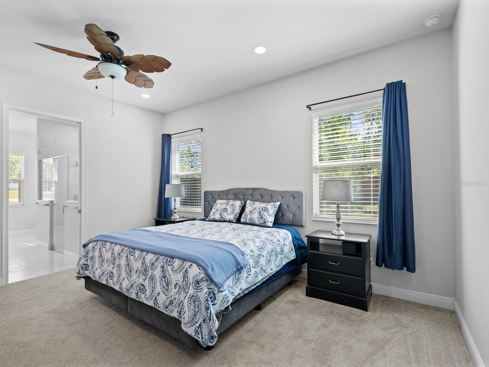 Image 24 of 94 For 11981 Robina Road