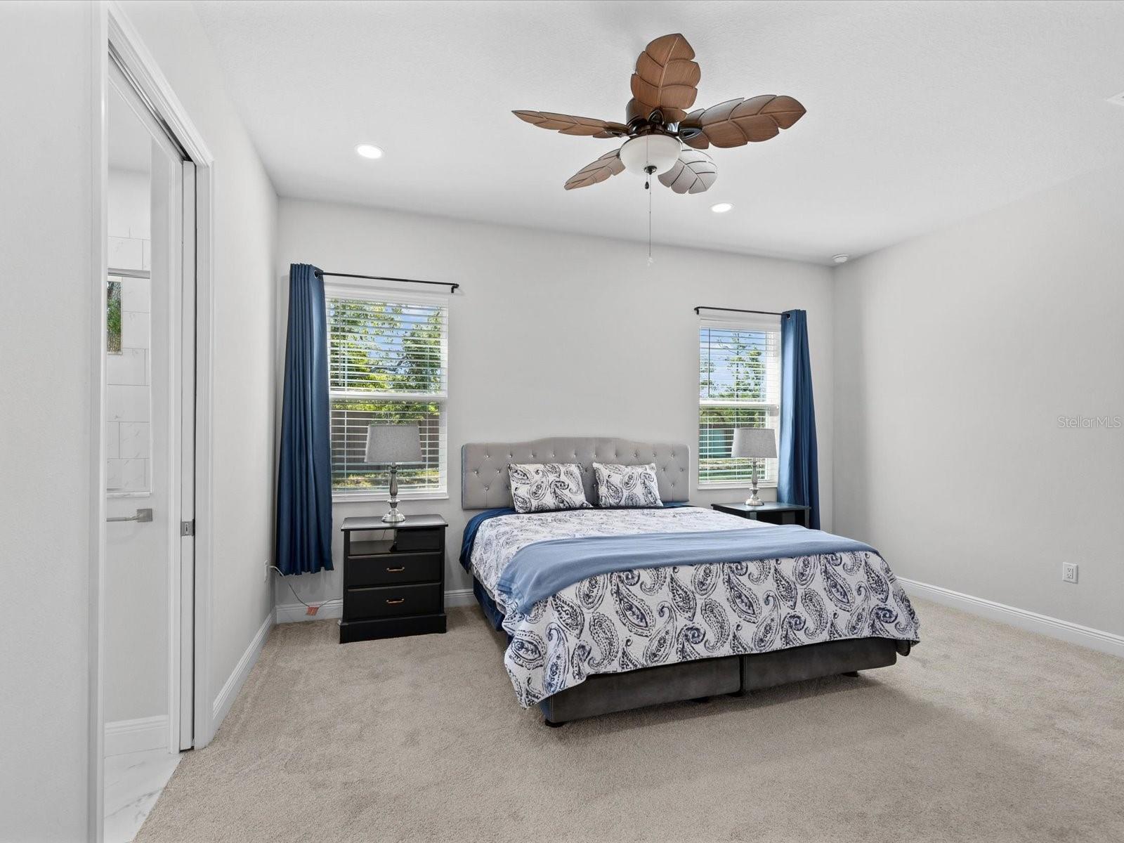 Image 25 of 94 For 11981 Robina Road