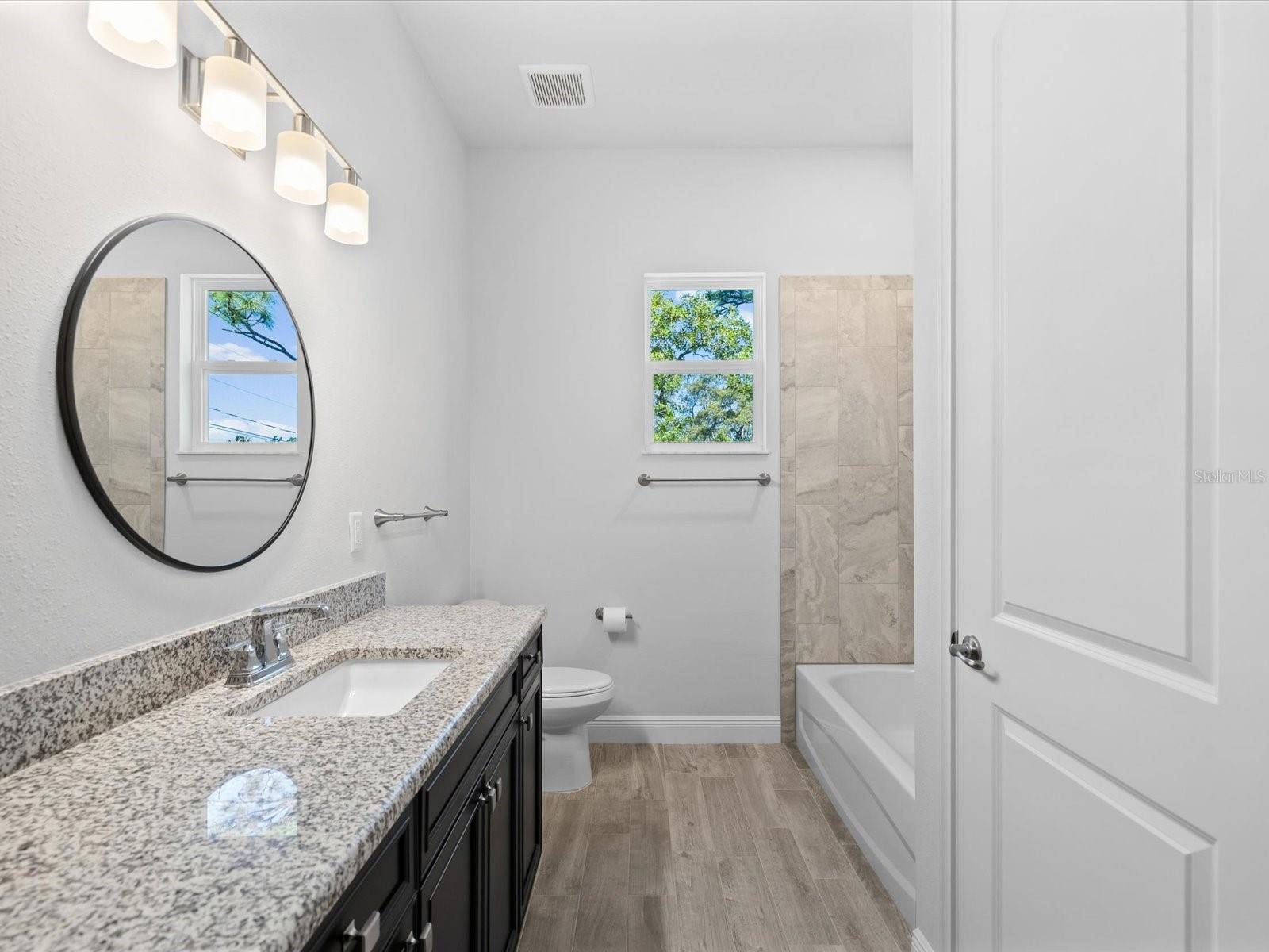 Image 37 of 94 For 11981 Robina Road