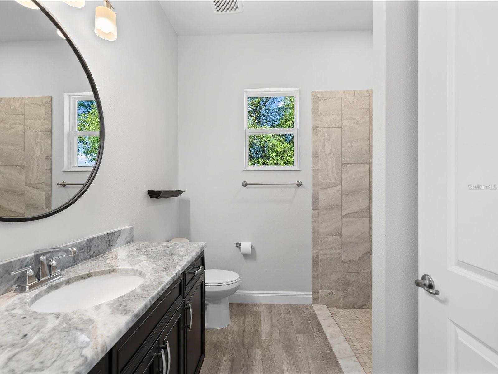 Image 47 of 94 For 11981 Robina Road