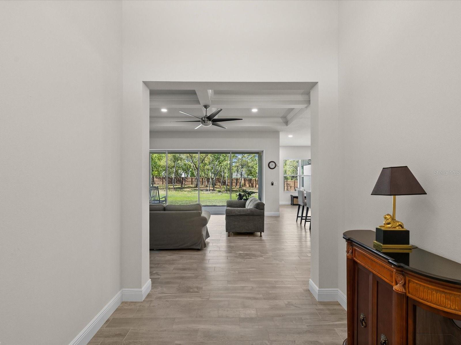 Image 7 of 94 For 11981 Robina Road