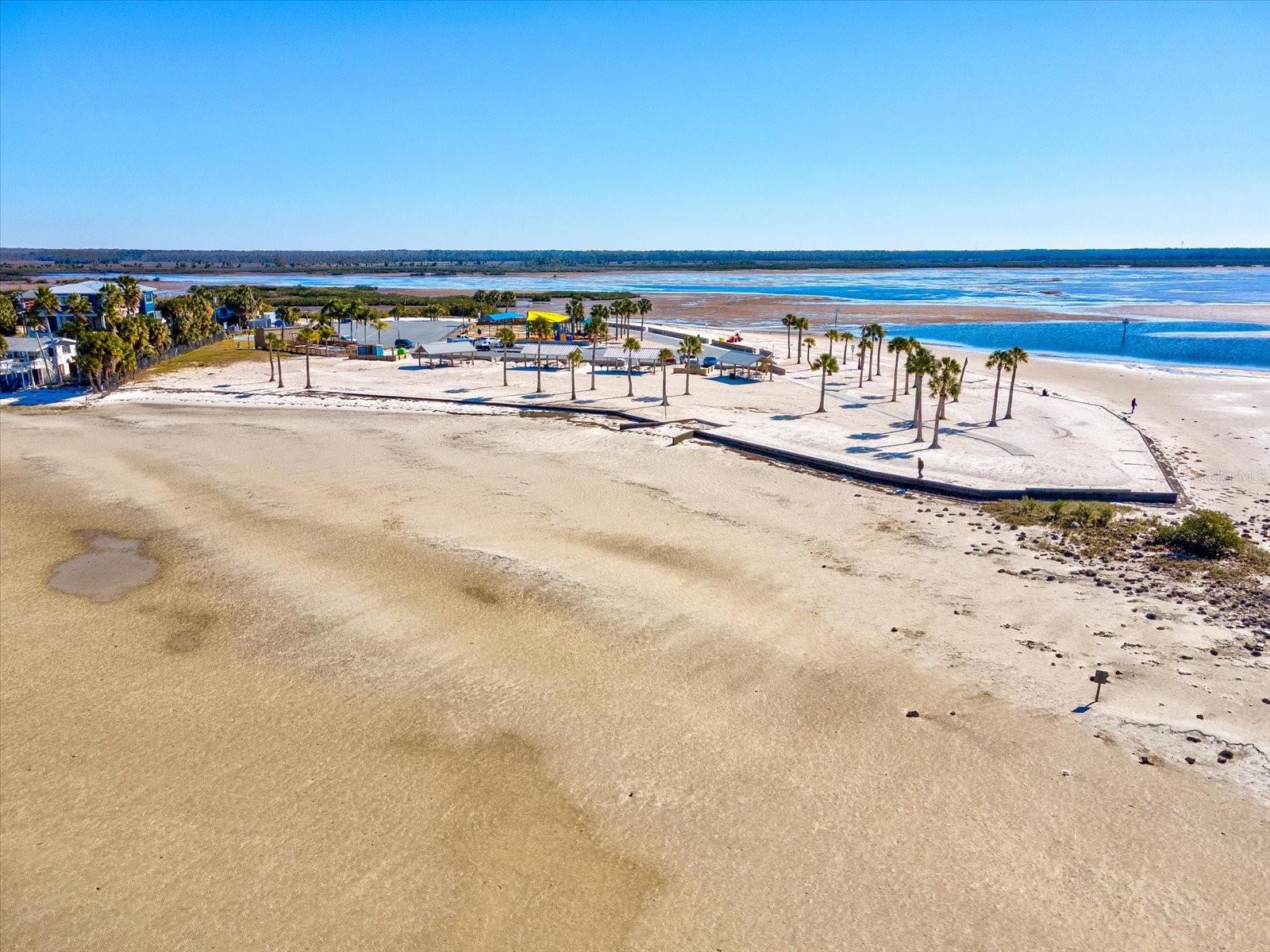 Image 74 of 94 For 11981 Robina Road