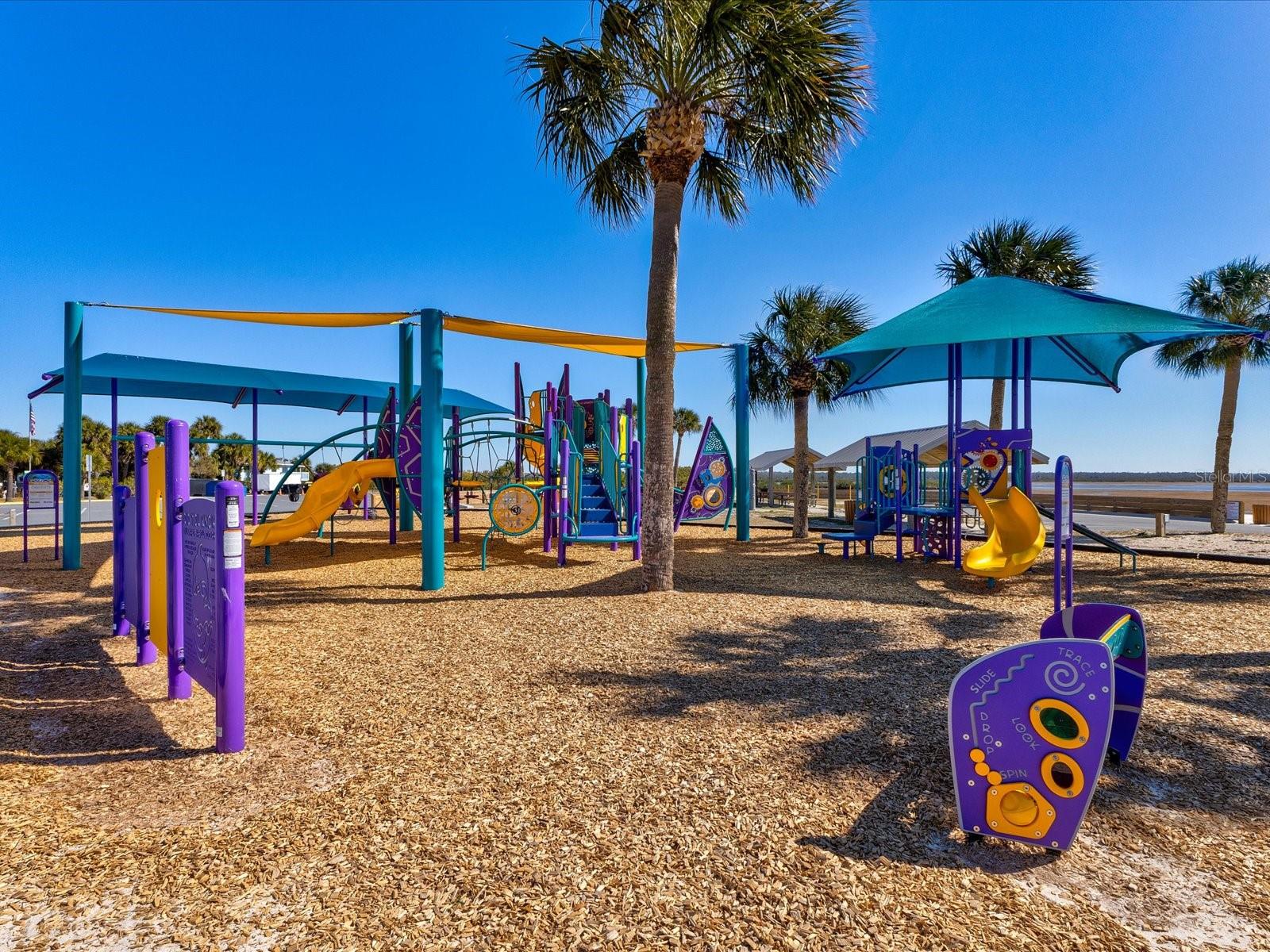 Image 77 of 94 For 11981 Robina Road