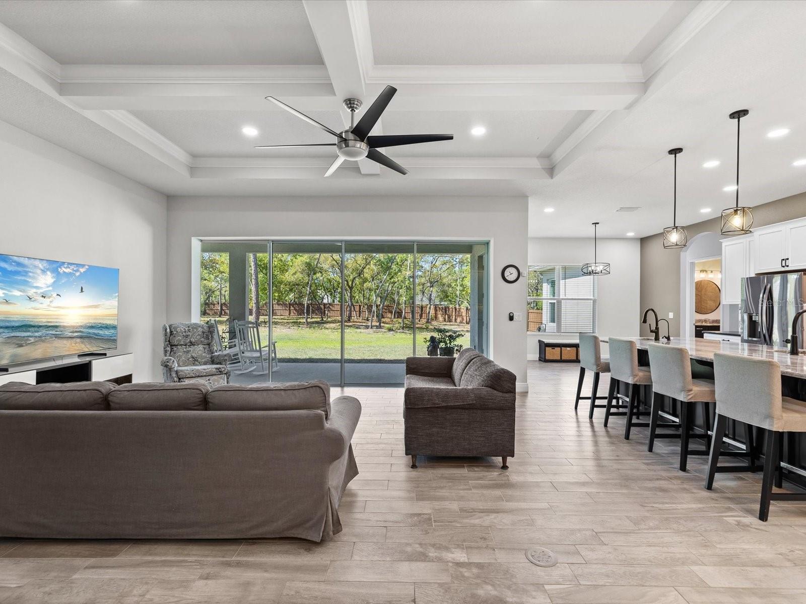 Image 8 of 94 For 11981 Robina Road