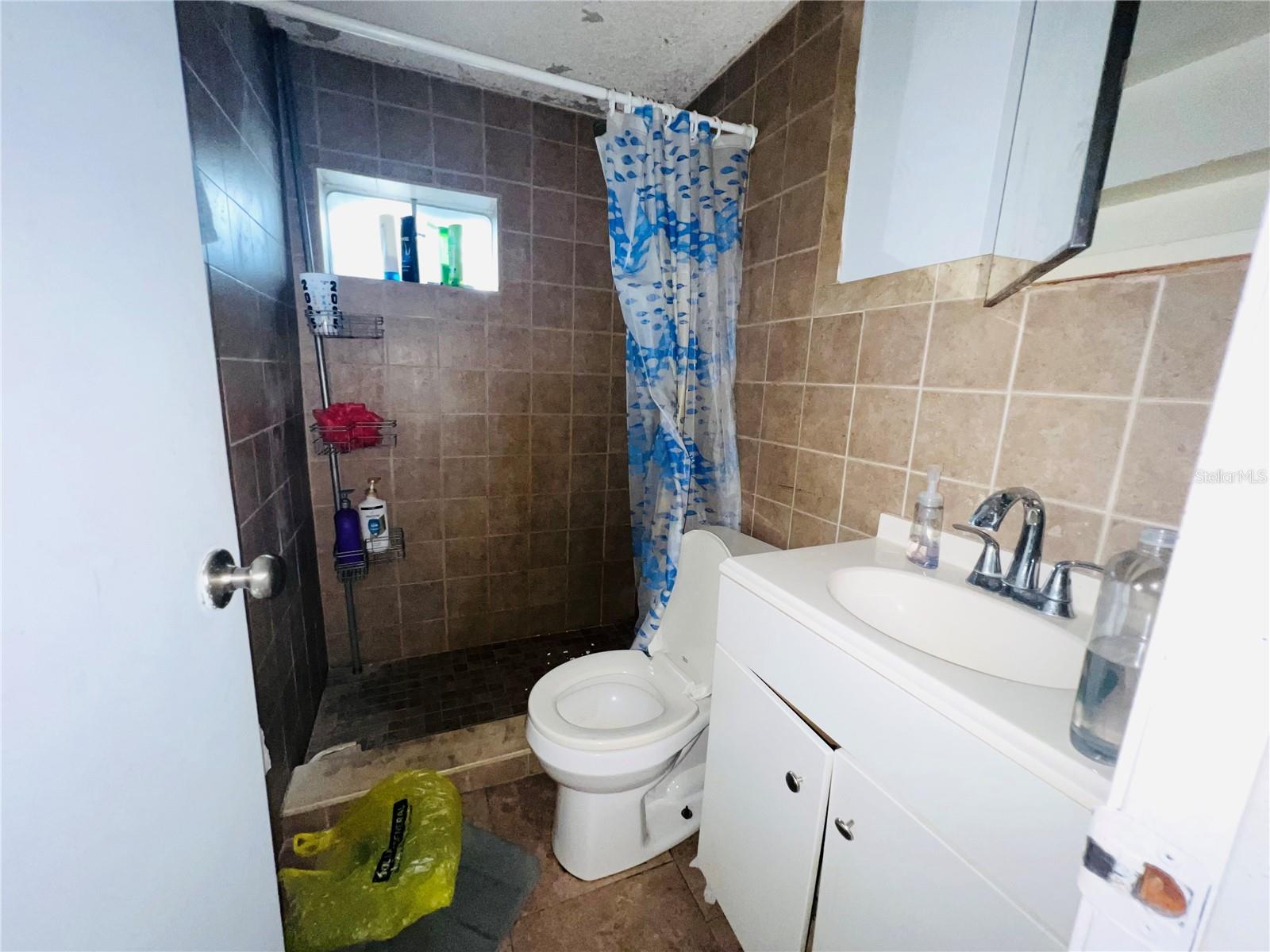 Image 12 of 30 For 11303 Chicago Avenue