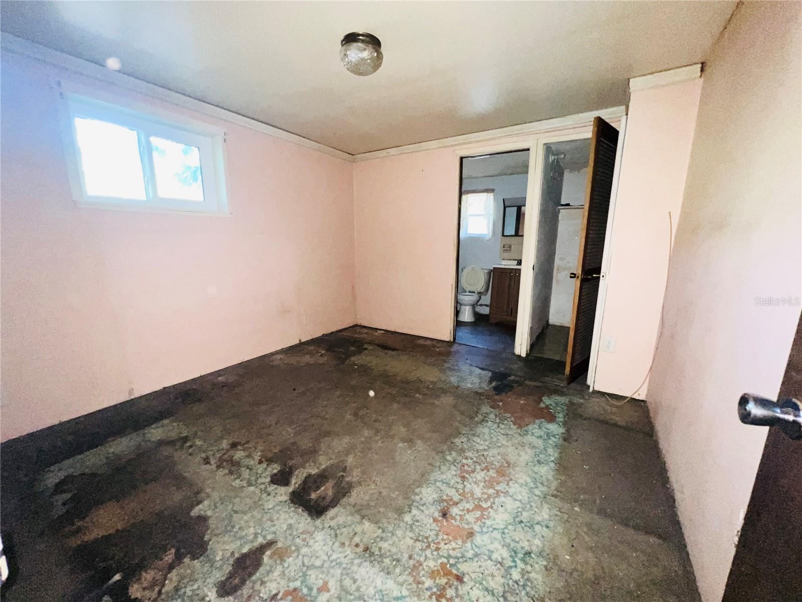 Image 14 of 30 For 11303 Chicago Avenue