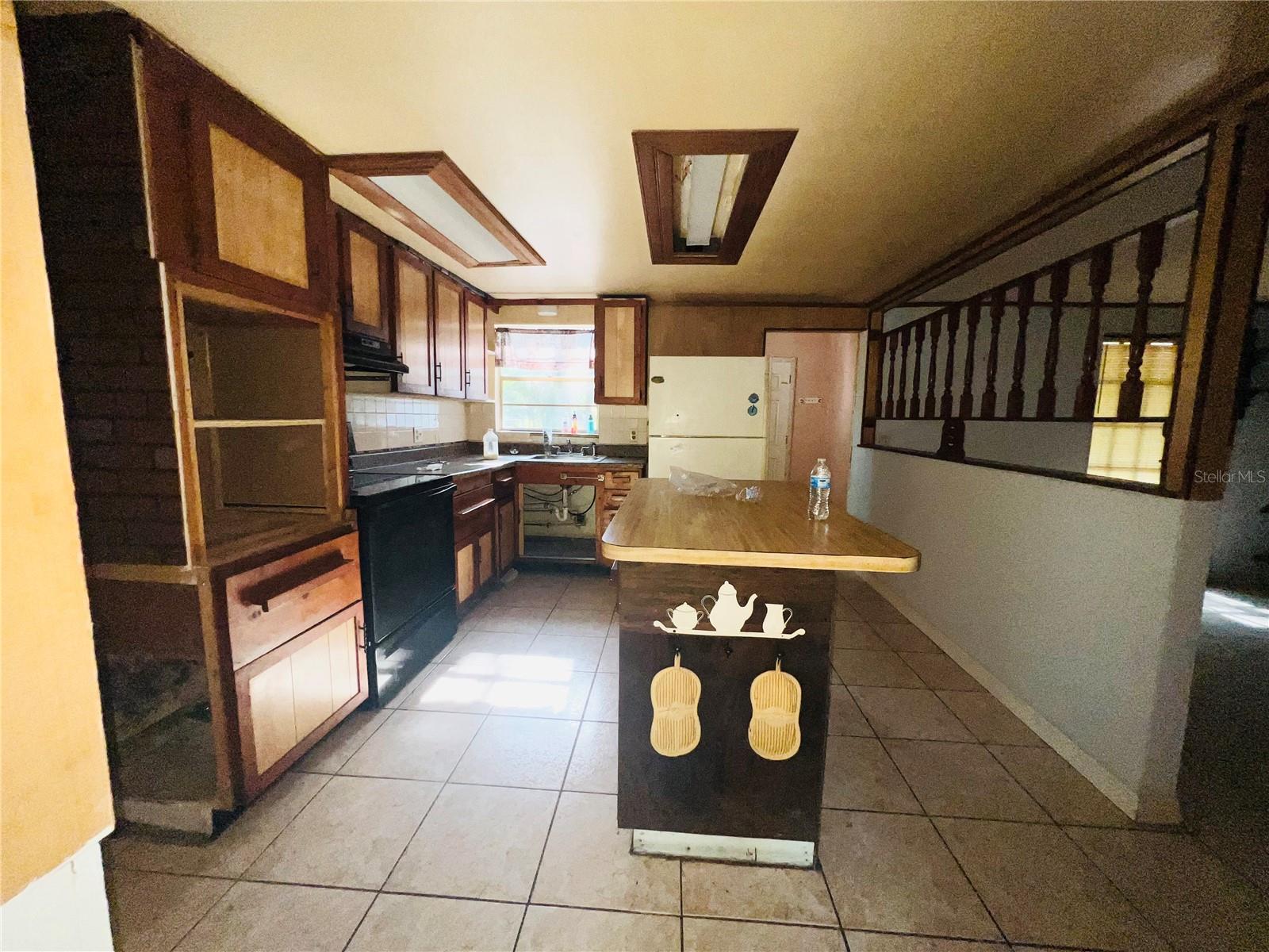 Image 5 of 30 For 11303 Chicago Avenue