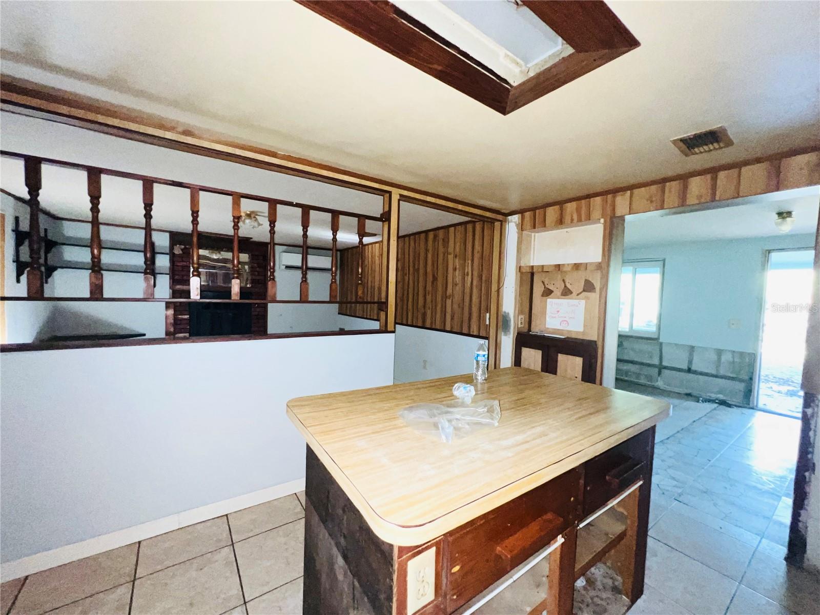 Image 8 of 30 For 11303 Chicago Avenue