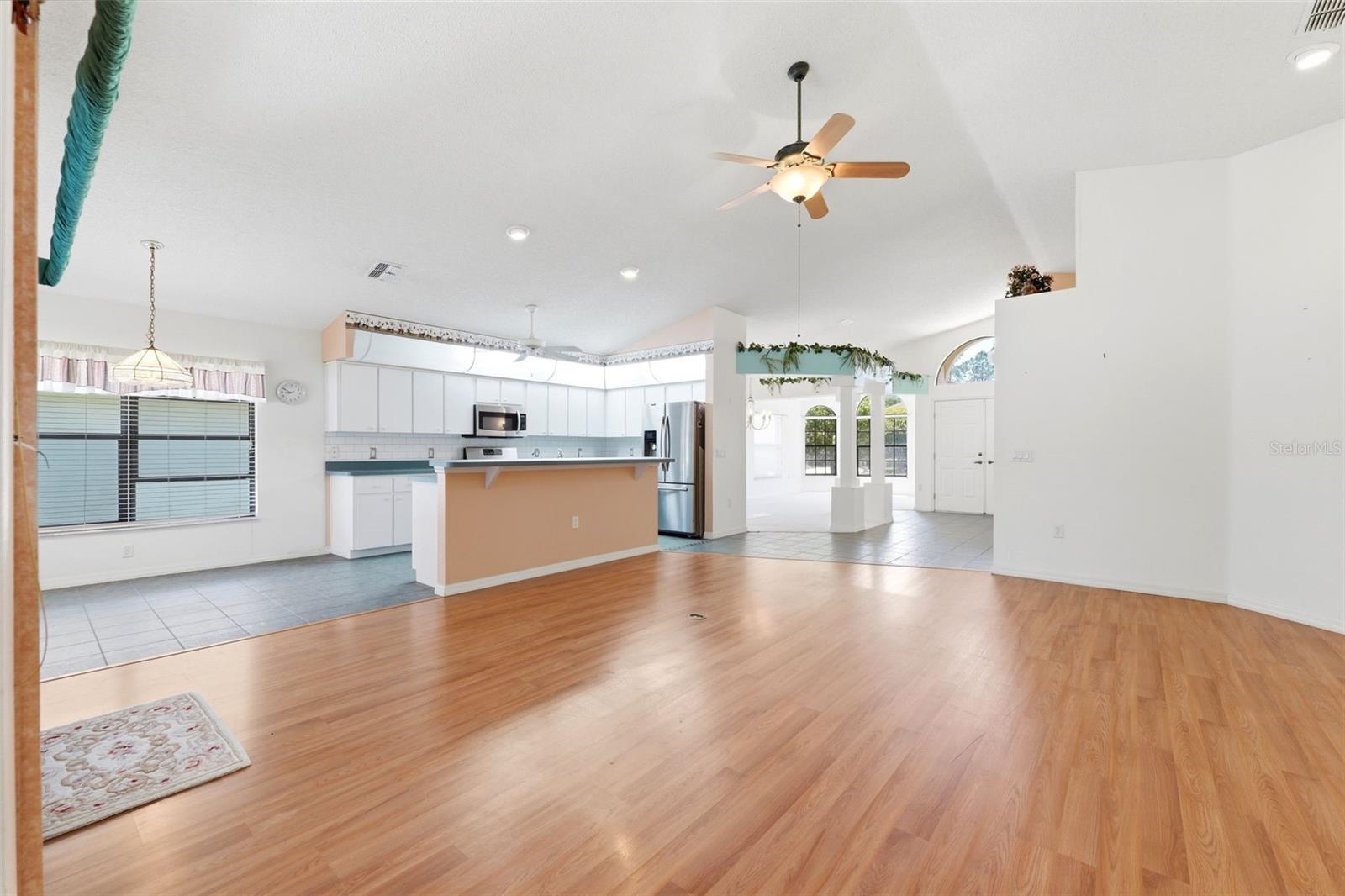 Image 39 of 45 For 11127 Cherrywood Court