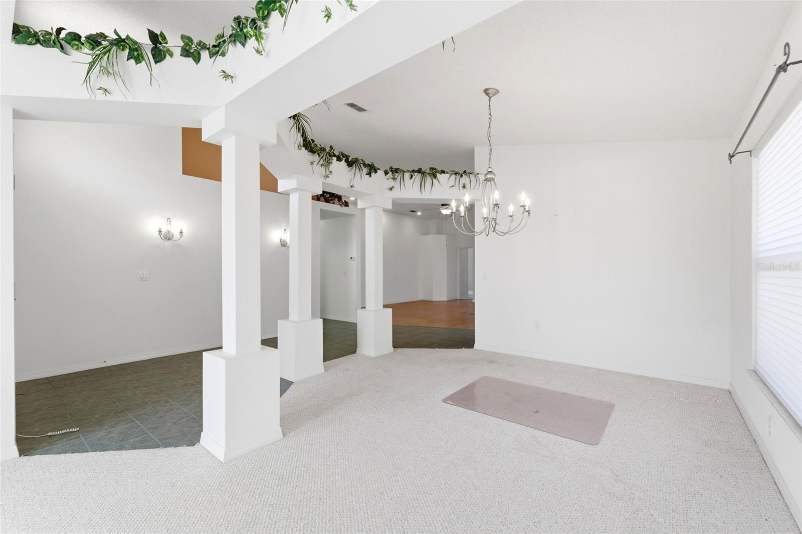 Image 8 of 45 For 11127 Cherrywood Court