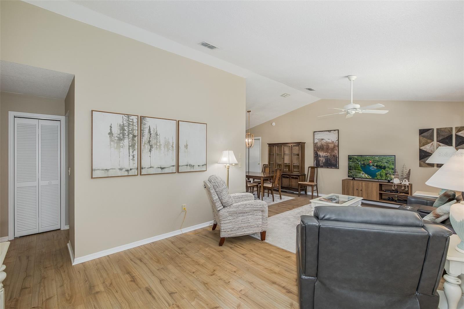 Image 29 of 84 For 5621 Antelope Lane