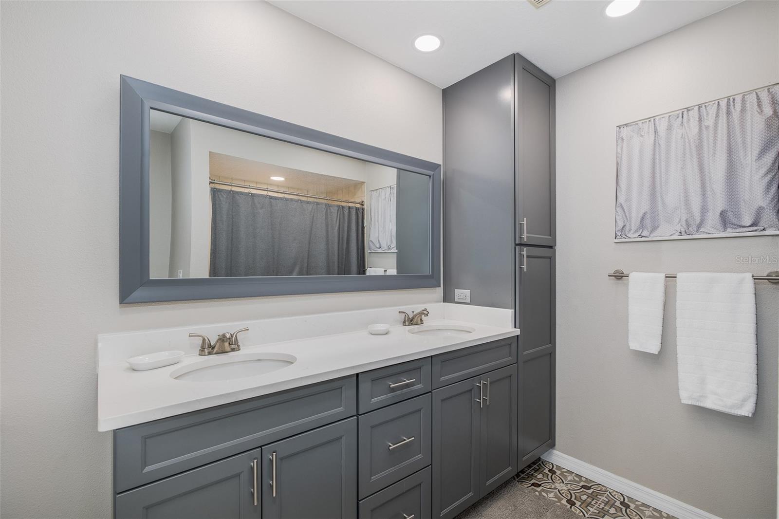 Image 34 of 84 For 5621 Antelope Lane