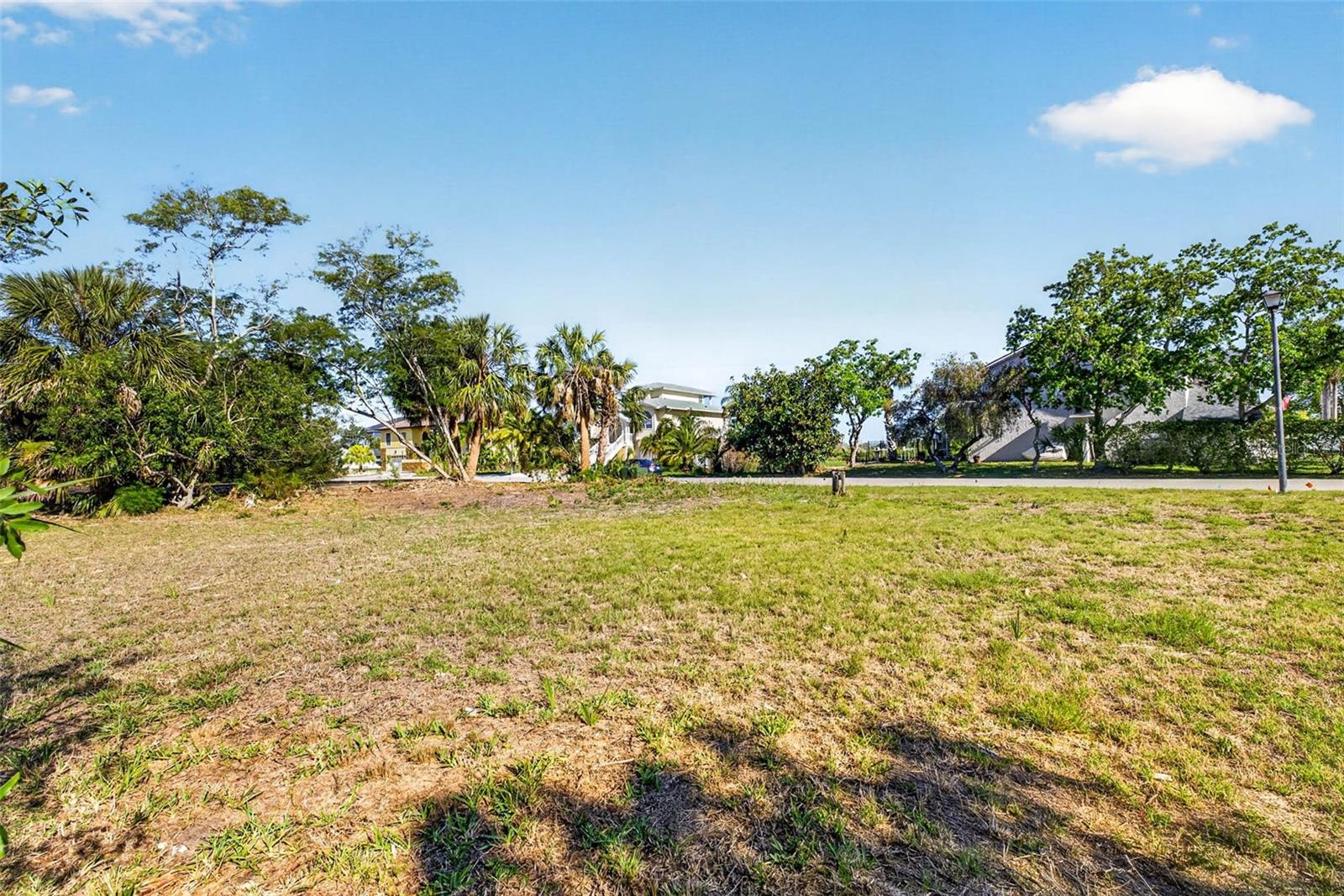 Image 17 of 20 For 5804 Seabreeze Drive