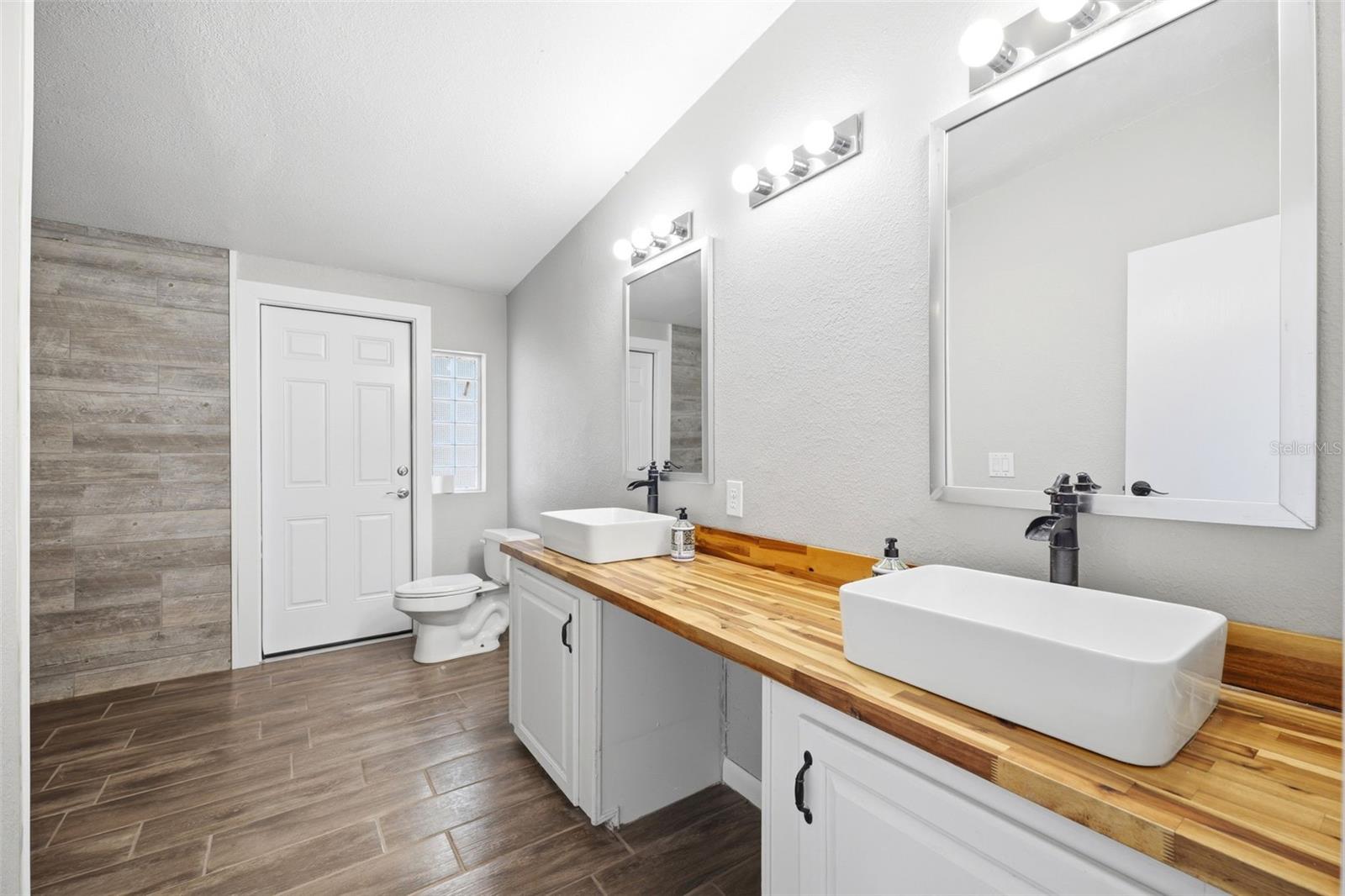 Image 22 of 85 For 8606 Boyt Road