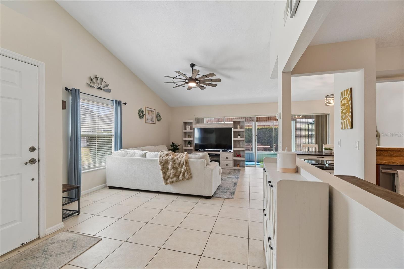 Image 6 of 40 For 4206 Boston Circle