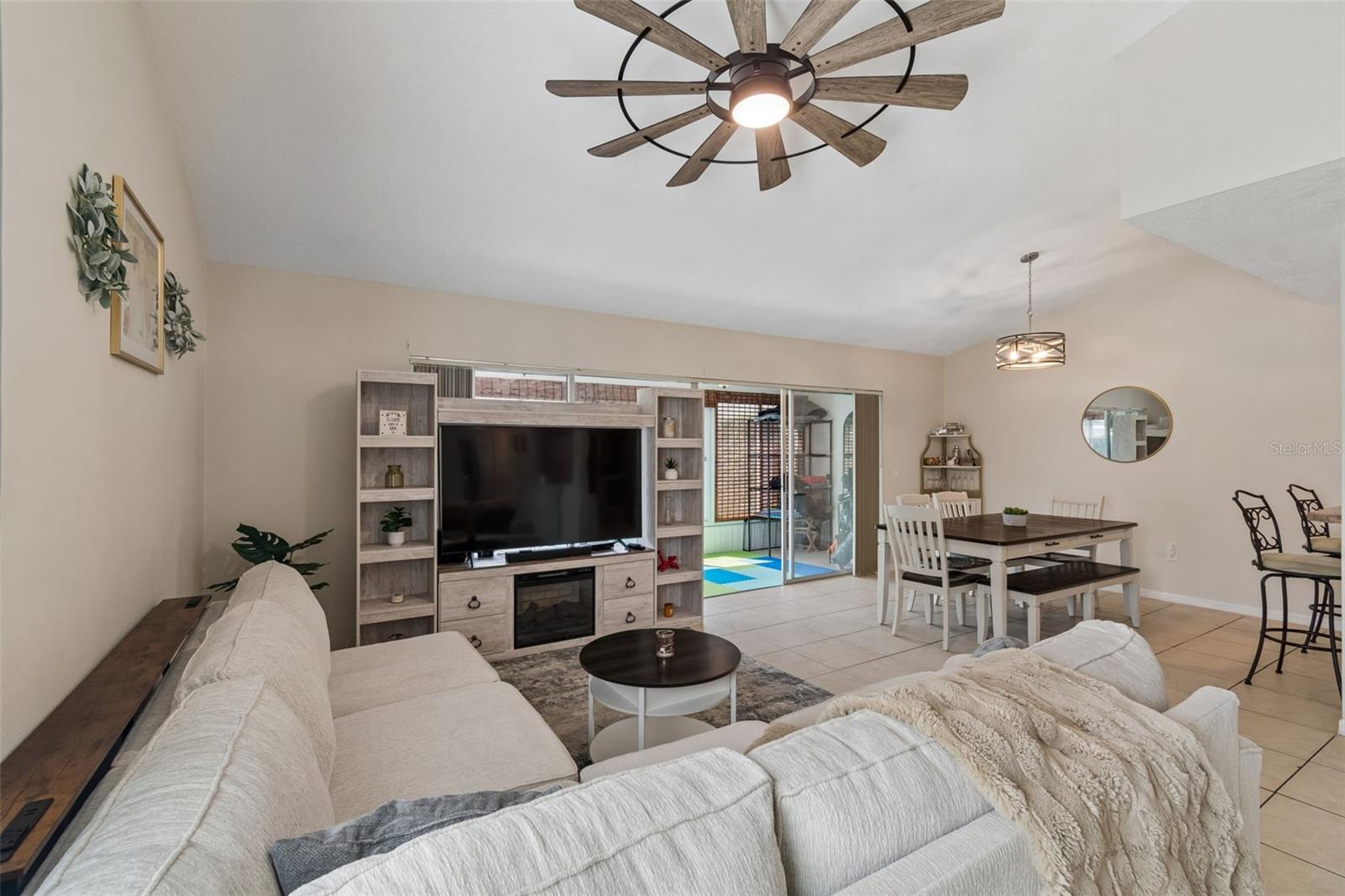 Image 8 of 40 For 4206 Boston Circle