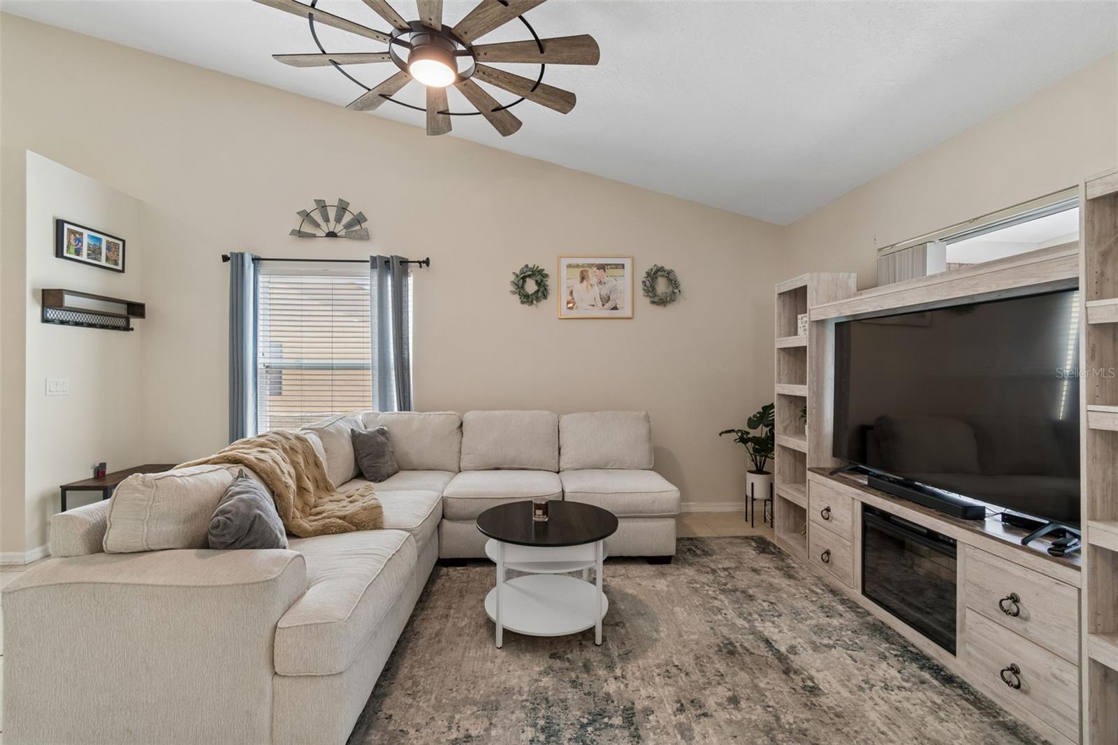 Image 9 of 40 For 4206 Boston Circle