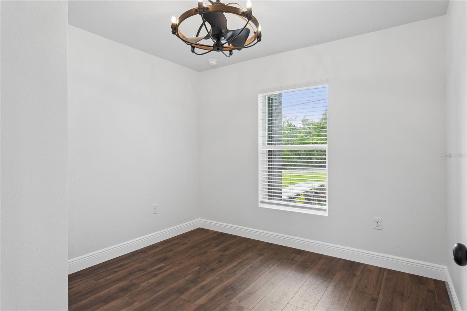 Image 10 of 24 For 9412 Noddy Tern Road