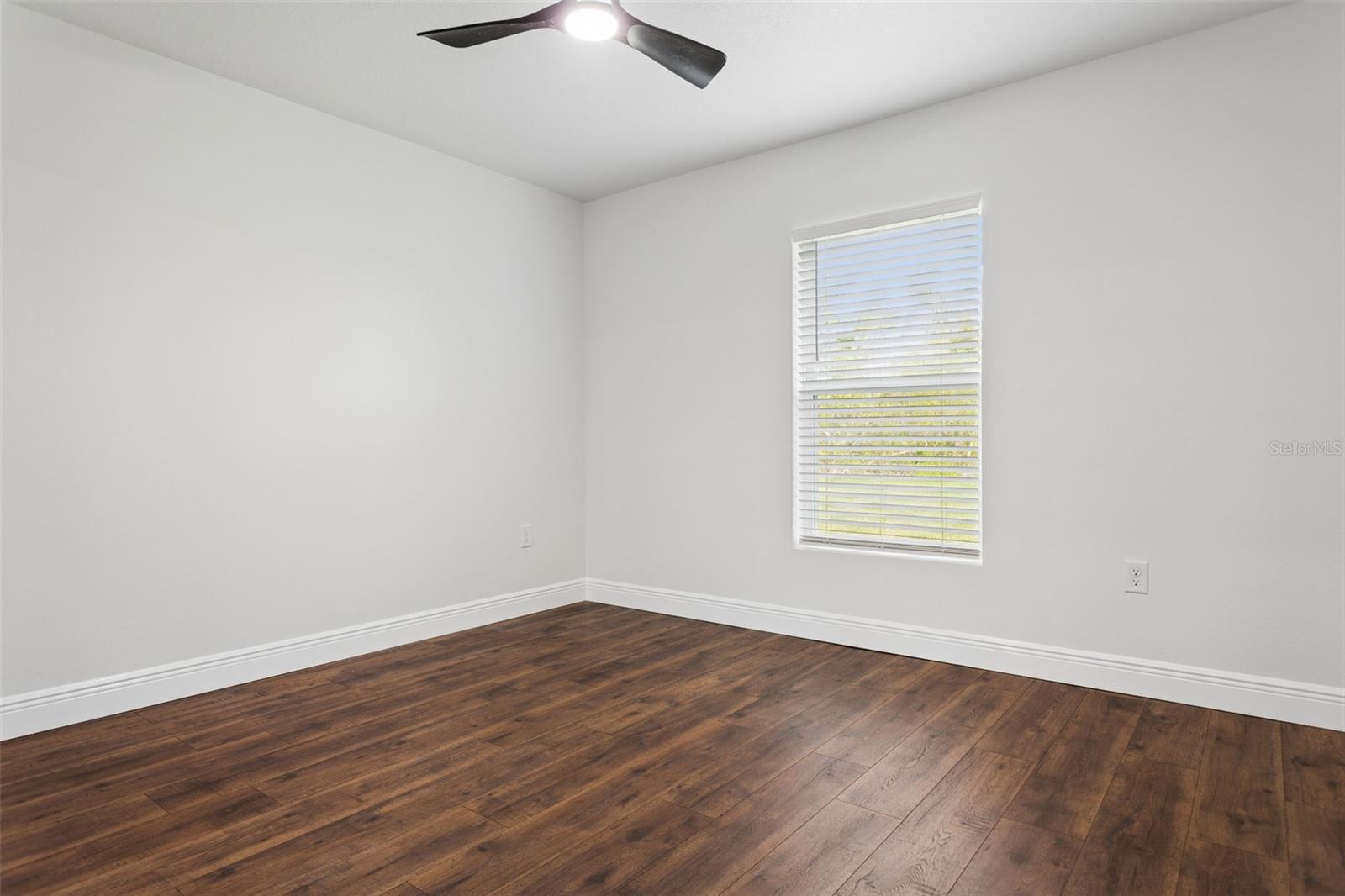 Image 14 of 24 For 9412 Noddy Tern Road