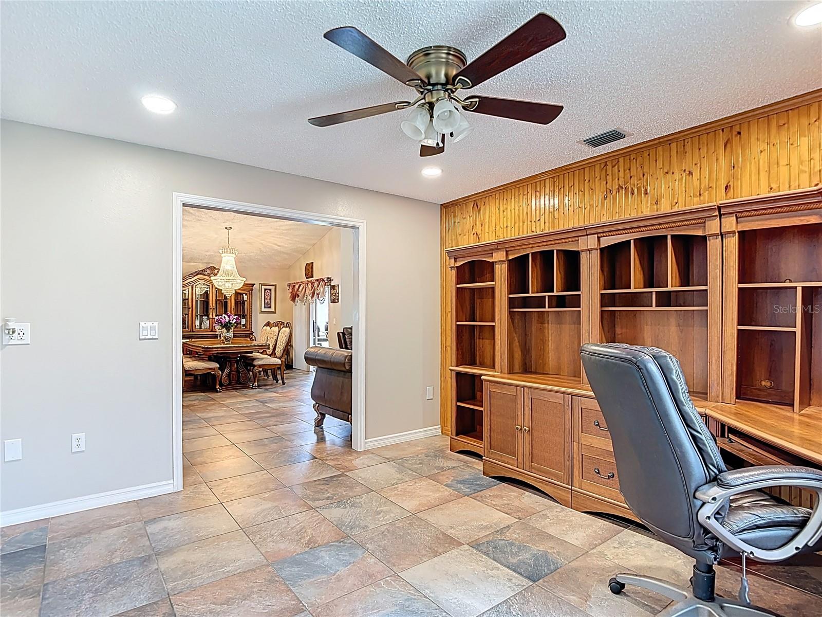 Image 24 of 34 For 14127 Whitecap Avenue