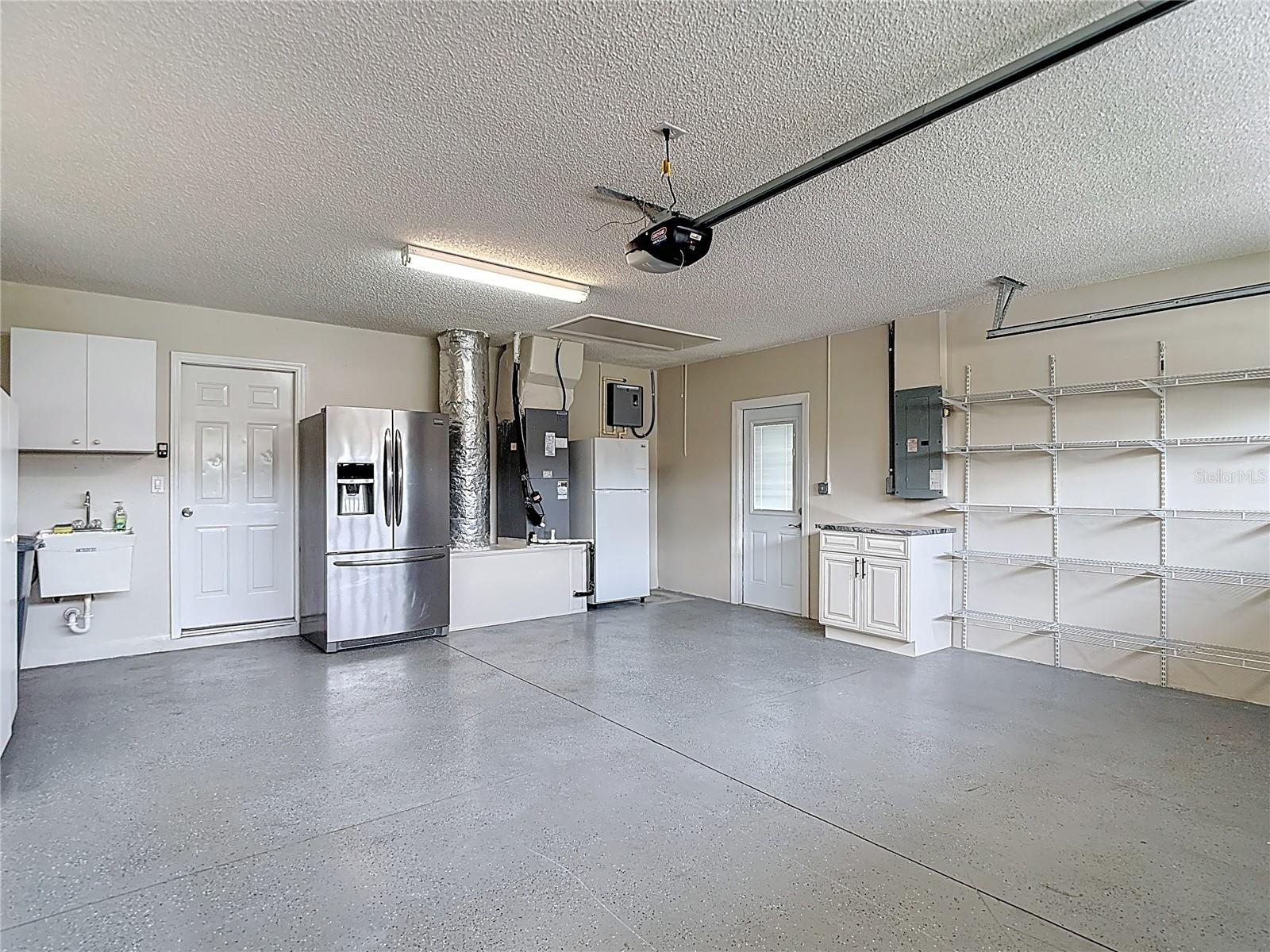 Image 26 of 34 For 14127 Whitecap Avenue