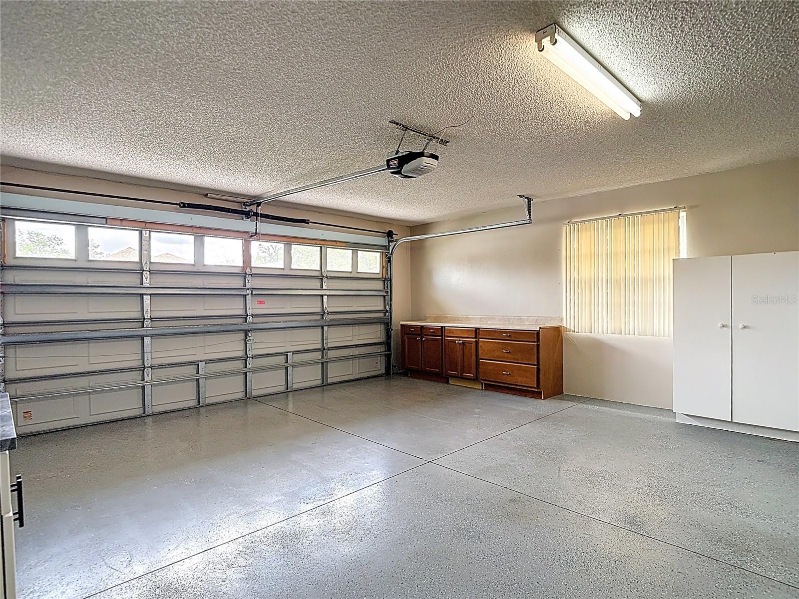 Image 27 of 34 For 14127 Whitecap Avenue