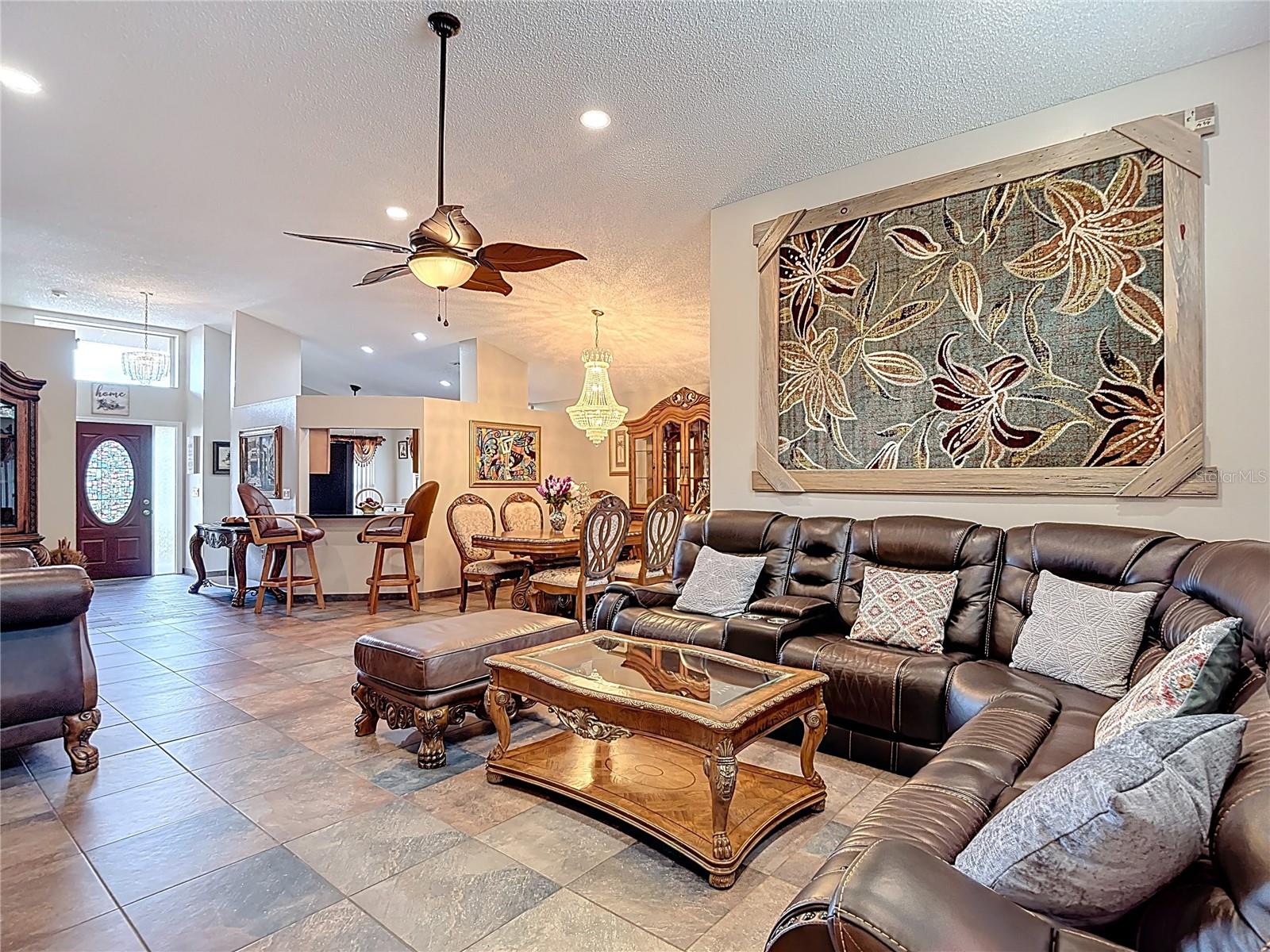 Image 9 of 34 For 14127 Whitecap Avenue