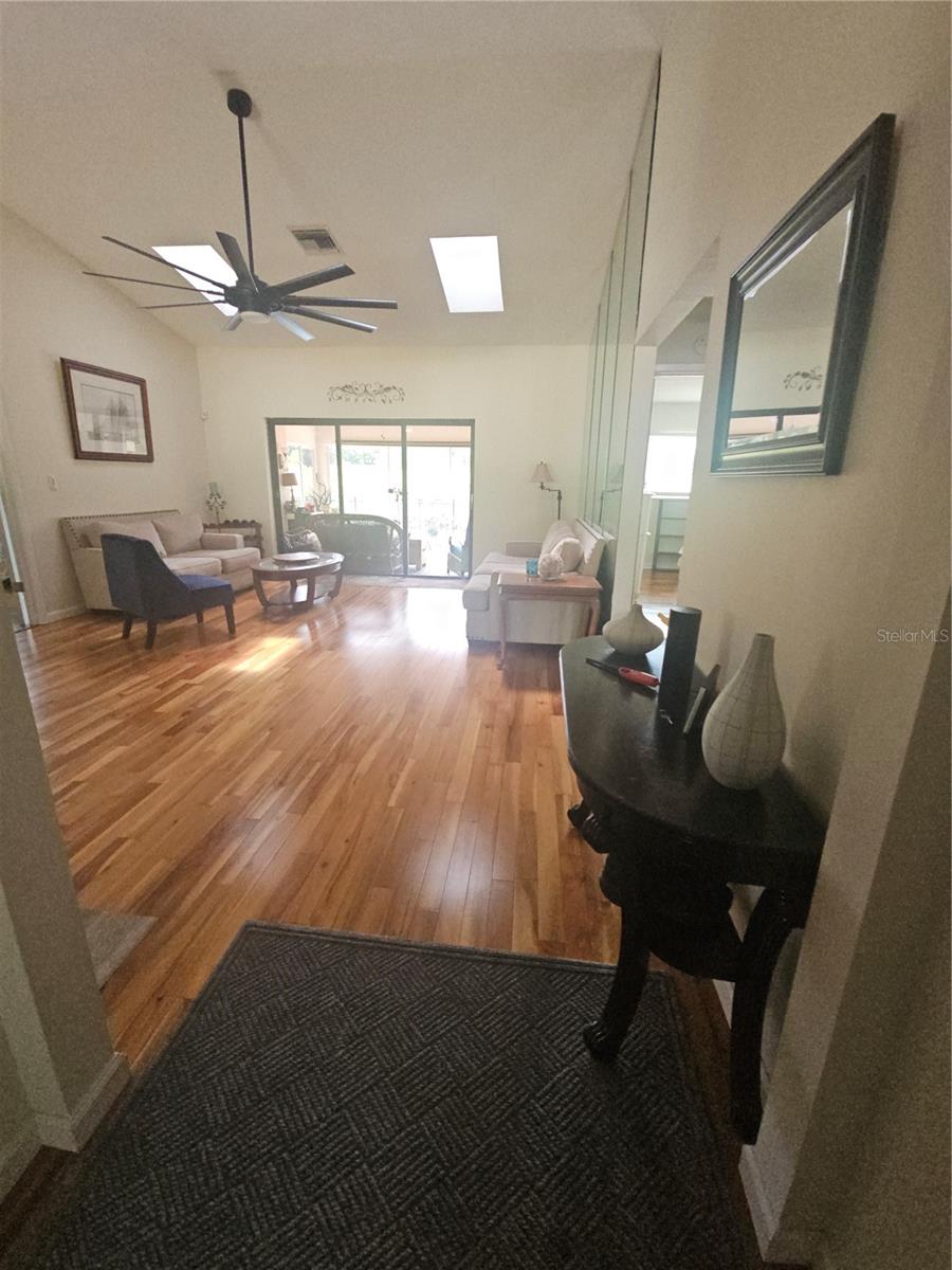 Image 11 of 22 For 9030 Bullrush Court