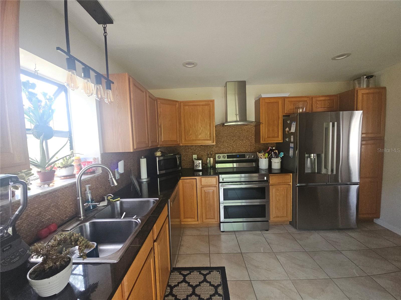 Image 5 of 22 For 9030 Bullrush Court