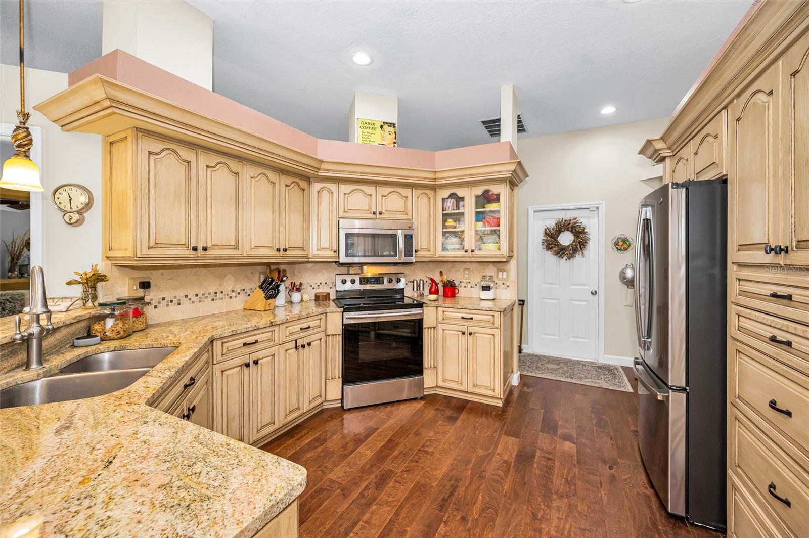 Image 11 of 70 For 1234 Arlinbrook Drive