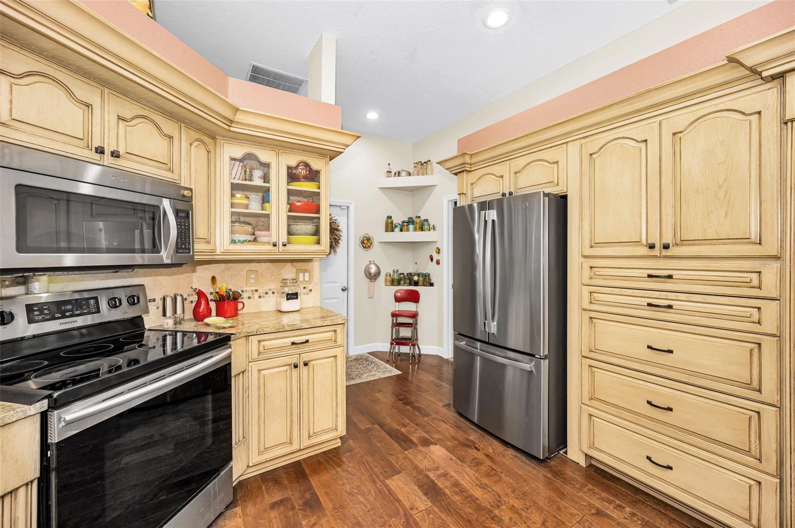 Image 12 of 70 For 1234 Arlinbrook Drive