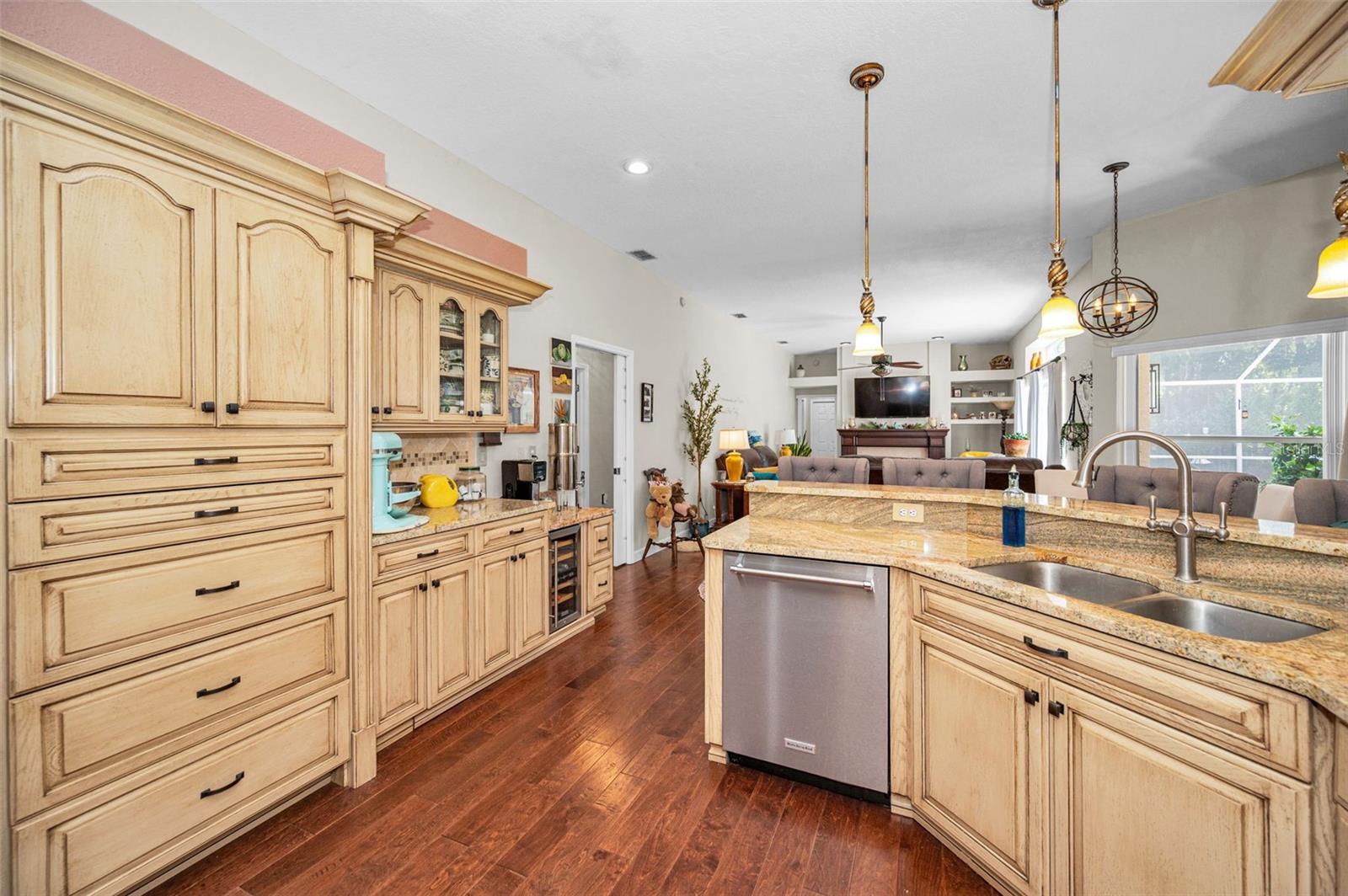 Image 13 of 70 For 1234 Arlinbrook Drive