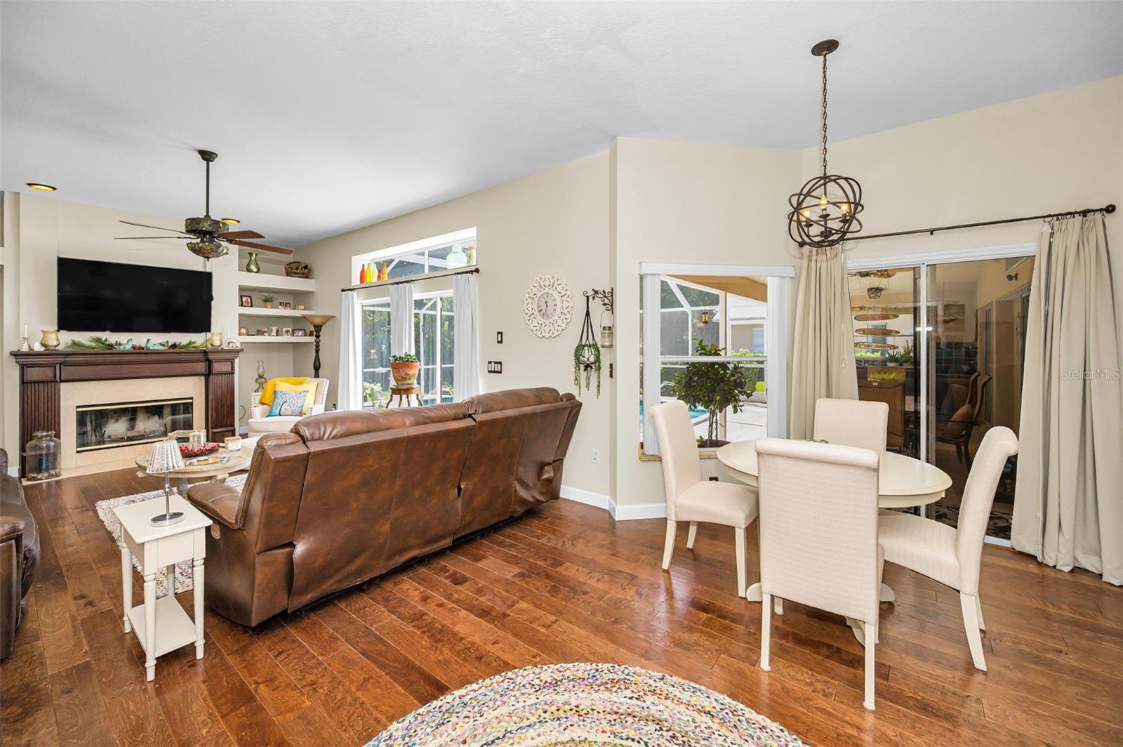 Image 15 of 70 For 1234 Arlinbrook Drive